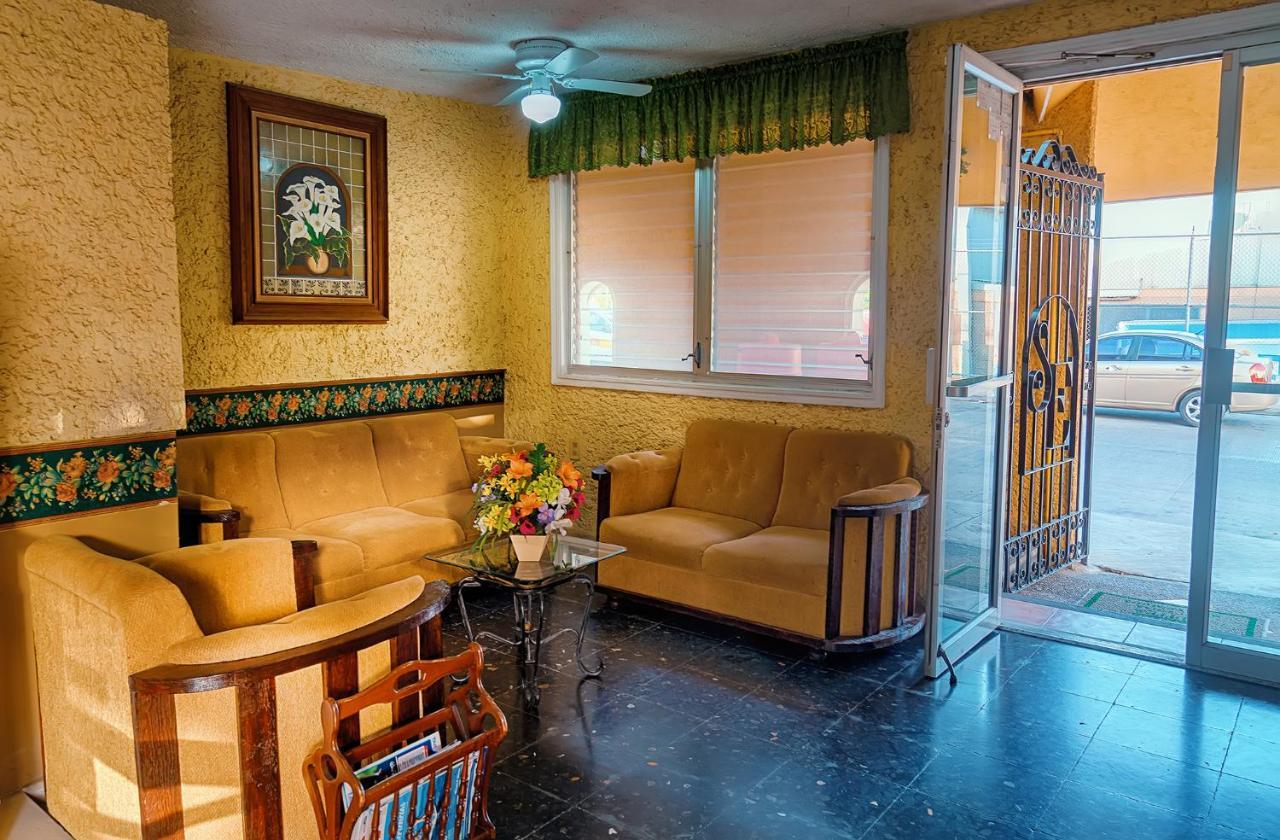 Hotel Suites Ejecutivas Сиудад Мадеро Екстериор снимка